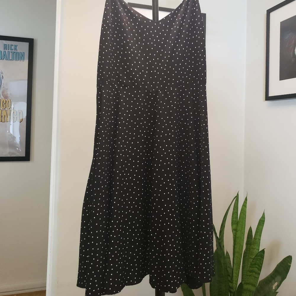 Perfect Summer Dress - Picture 3 of 6